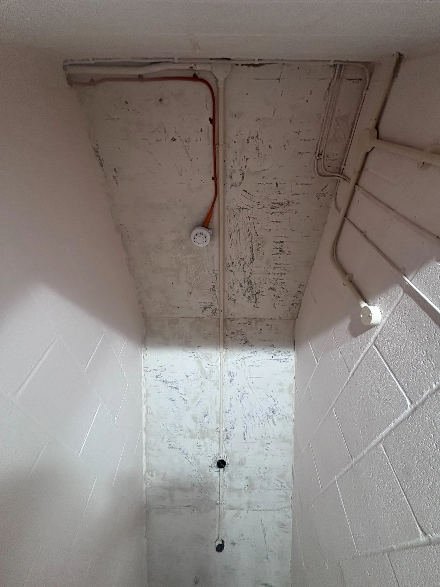 Licensed asbestos gasket removal in a Bayswater commercial property
